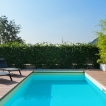 Astuces et idées d’aménagement paysager autour d’une piscine