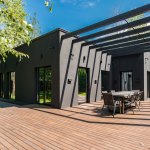 Comment rénover votre terrasse avant l'arrivée du printemps ?
