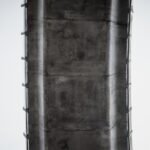 tubes carrés en acier galvanisé robustes et durables, idéaux pour des projets de construction et d'aménagement offrant une protection contre la corrosion.