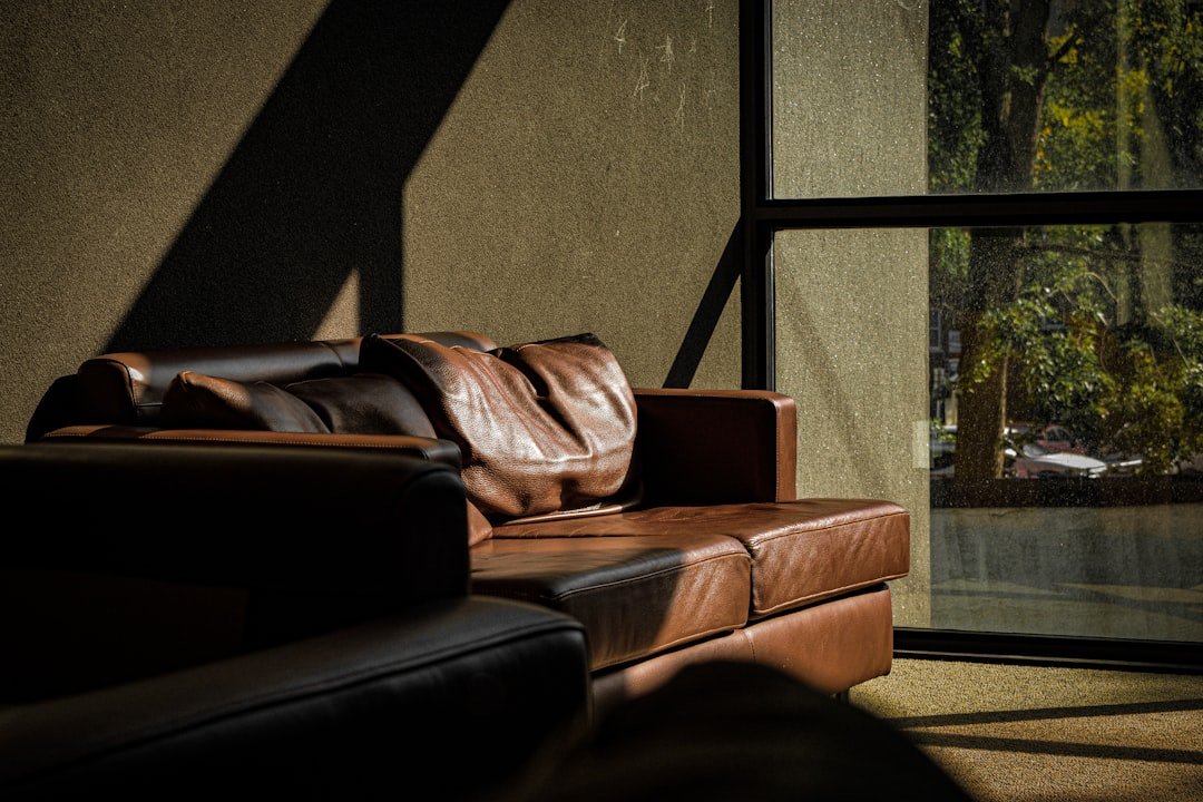 découvrez une sélection élégante et durable de meubles pour tous les styles et tous les espaces. transformez votre intérieur avec notre mobilier de qualité.