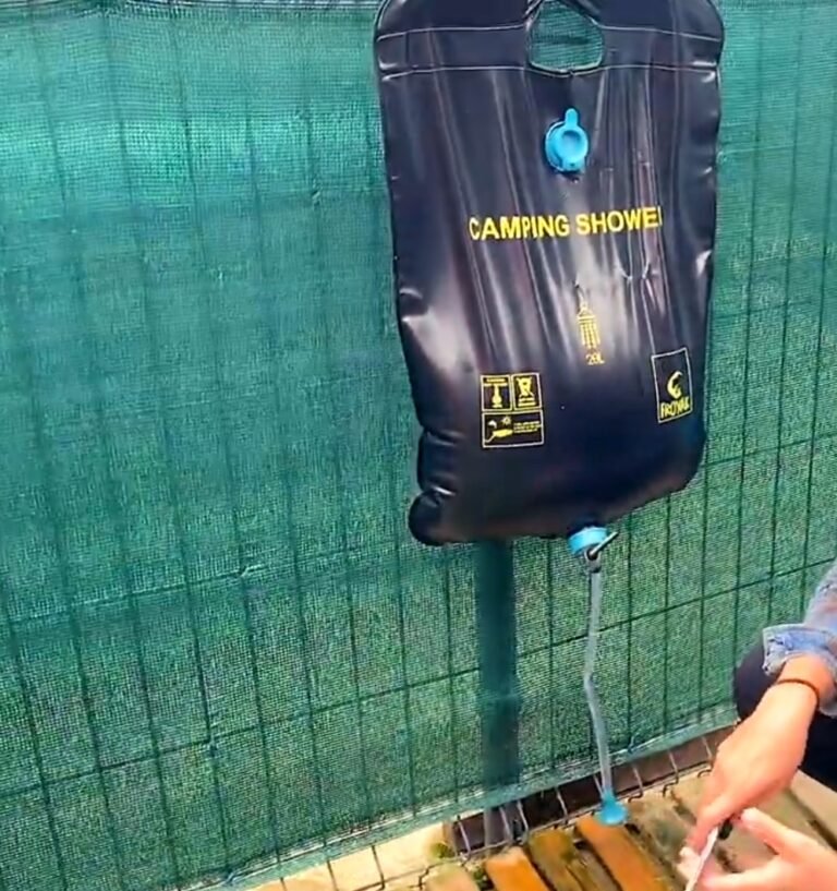 Guide d'achat : la douche solaire Action vaut-elle vraiment le coup ?