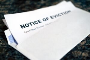 mentions légales : informations obligatoires concernant l'éditeur, l'hébergeur et les conditions d'utilisation du site.