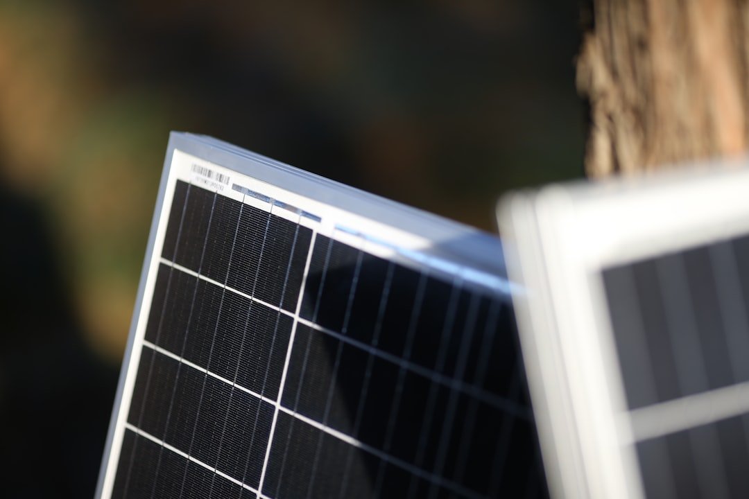 découvrez notre kit solaire complet, simple à installer, pour une énergie propre et réduisez vos factures d'électricité dès aujourd'hui.