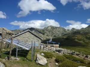 EDF obligation achat : tarifs et contrats pour le solaire