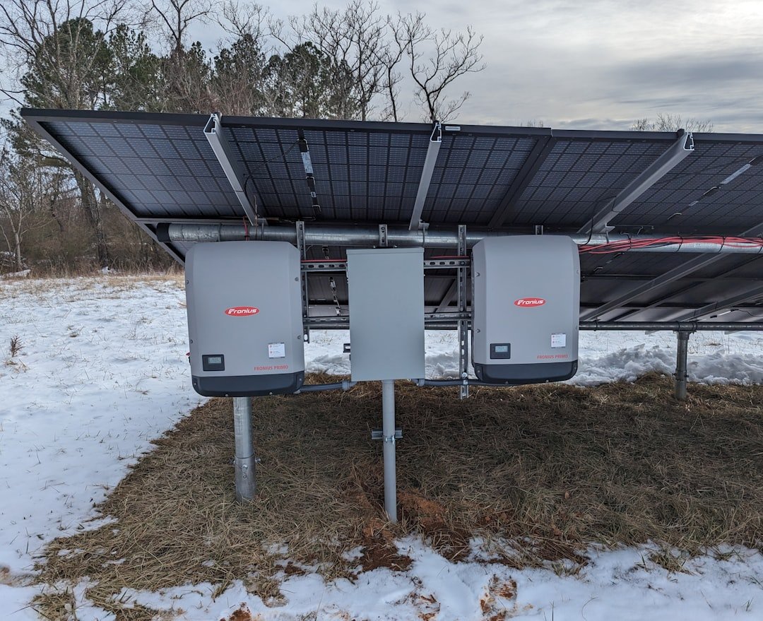 découvrez nos batteries pour panneaux solaires, conçues pour stocker efficacement l'énergie solaire et garantir une alimentation durable et fiable.